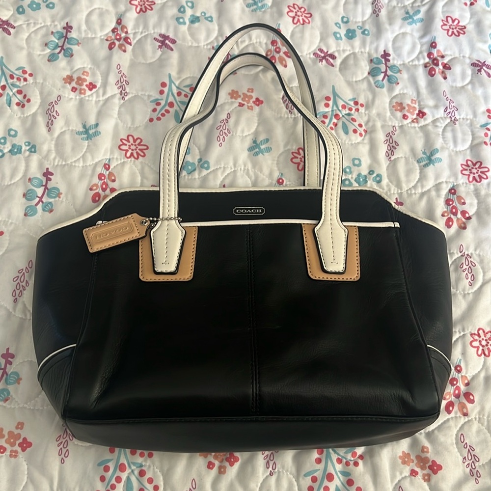 Coach Shoulder Handbag Purse Black White Tan Detachable Strap Designer Summer